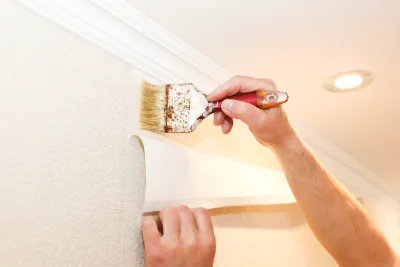 Pose de papier peint à Burgille — revêtements muraux et toiles de verre